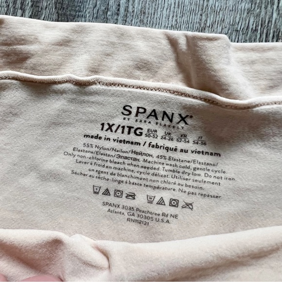 SPANX by Sara Blakely Nude Power Shorts - Picture 5 of 5